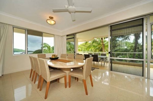 Yacht Harbour Tower 1 is beautifully appointed throughout and has a fantastic balcony overlooking the Marina! © Kristie Kaighin http://www.whitsundayholidays.com.au